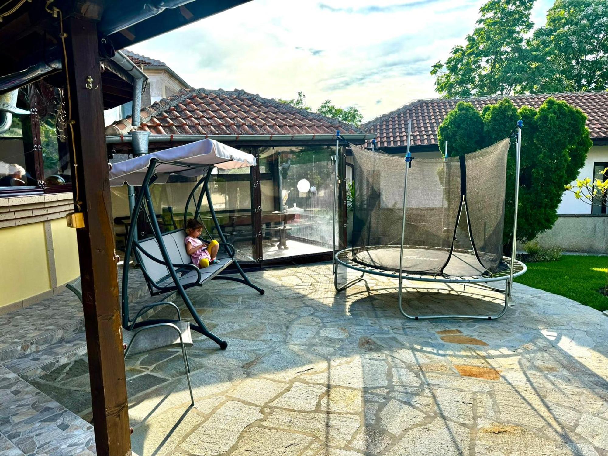 Guestrooms Stoyanovi Chernomorets Buitenkant foto