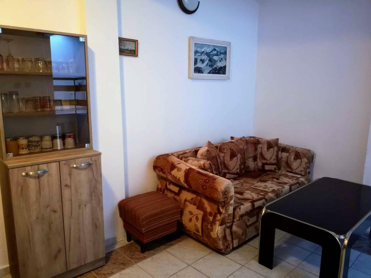Guestrooms Stoyanovi Chernomorets Buitenkant foto