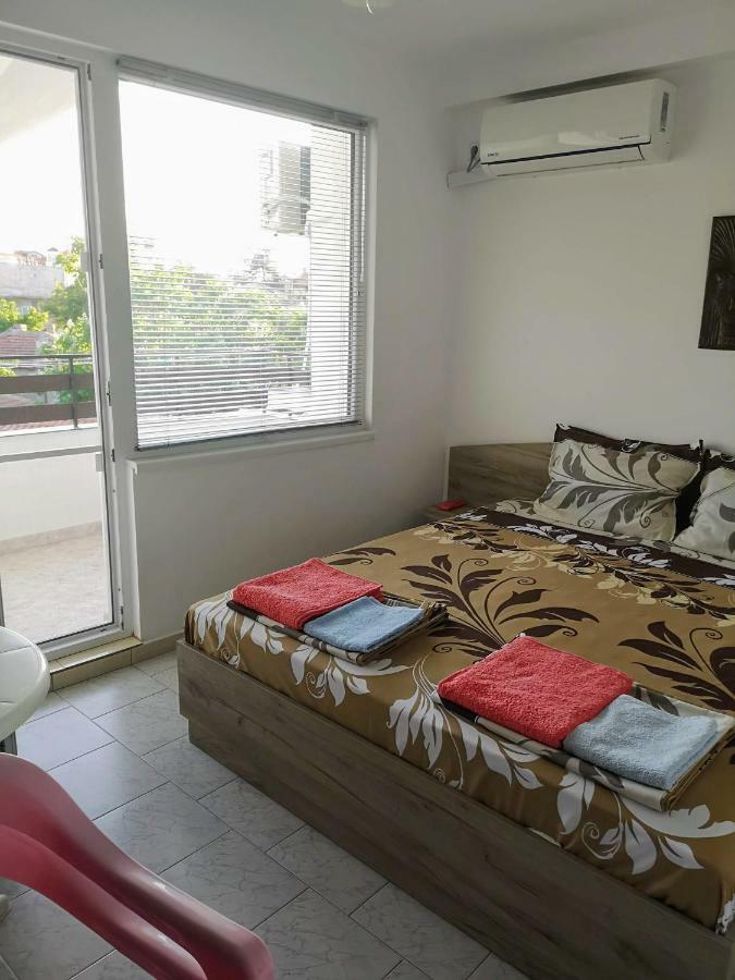 Guestrooms Stoyanovi Chernomorets Buitenkant foto