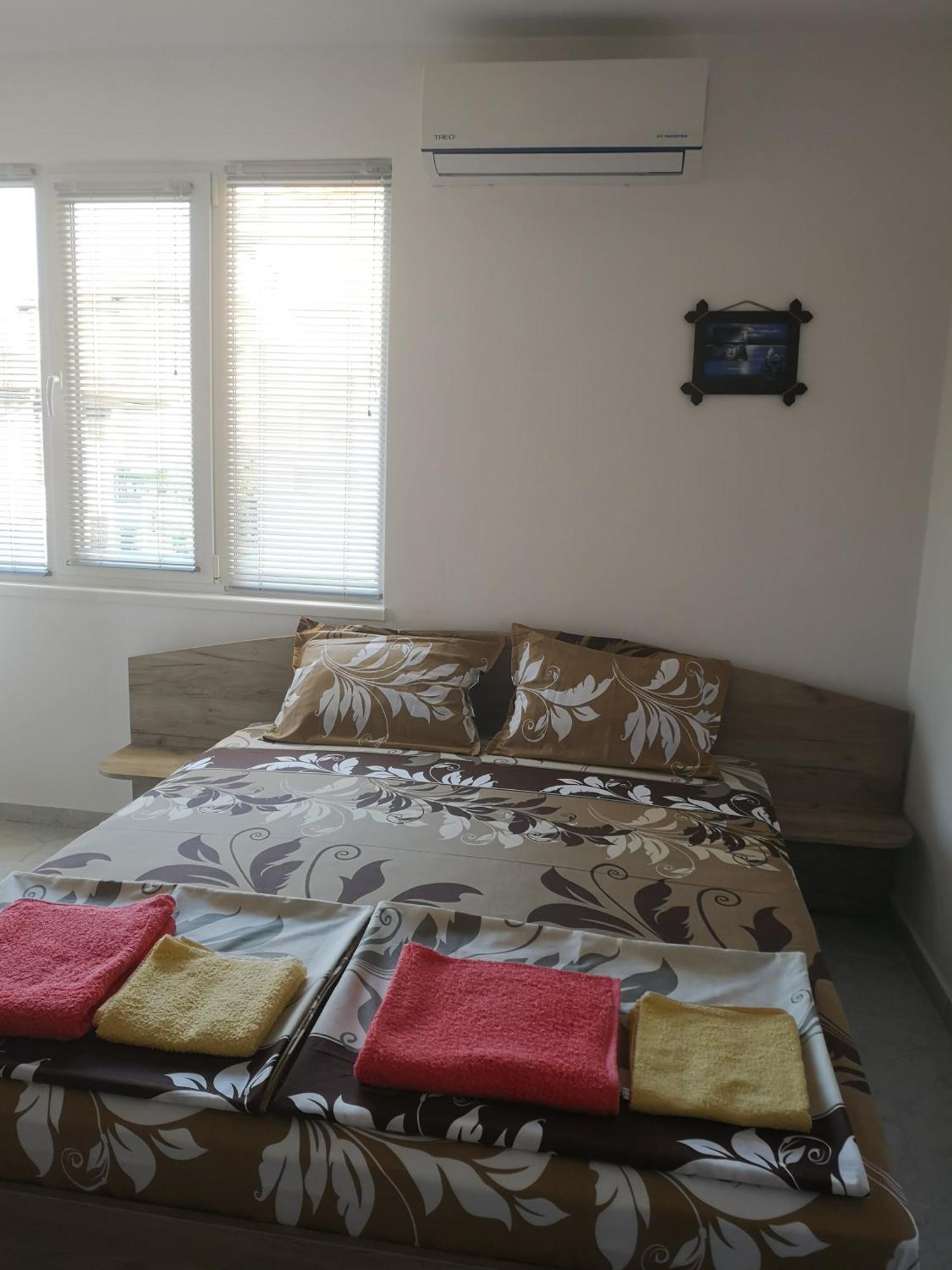 Guestrooms Stoyanovi Chernomorets Buitenkant foto