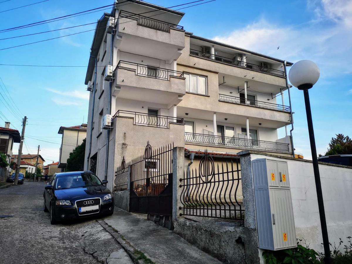 Guestrooms Stoyanovi Chernomorets Buitenkant foto