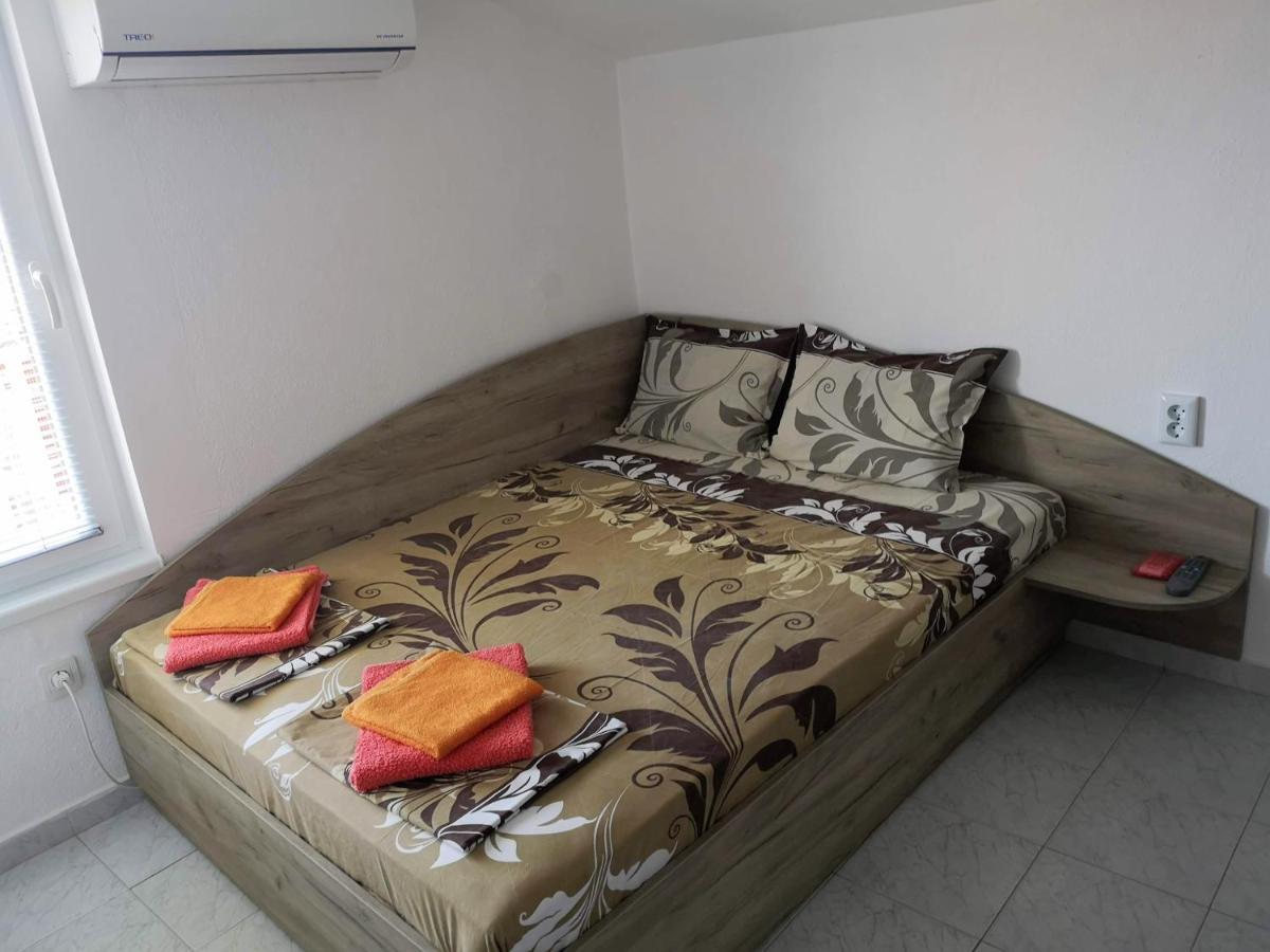 Guestrooms Stoyanovi Chernomorets Buitenkant foto