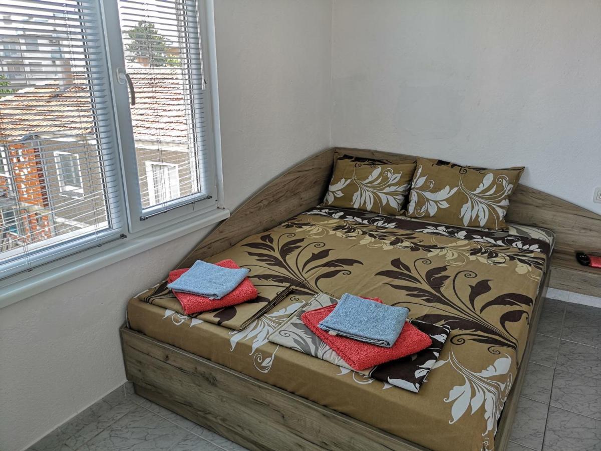 Guestrooms Stoyanovi Chernomorets Buitenkant foto