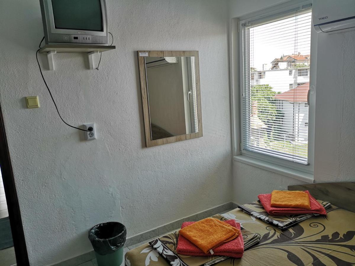 Guestrooms Stoyanovi Chernomorets Buitenkant foto
