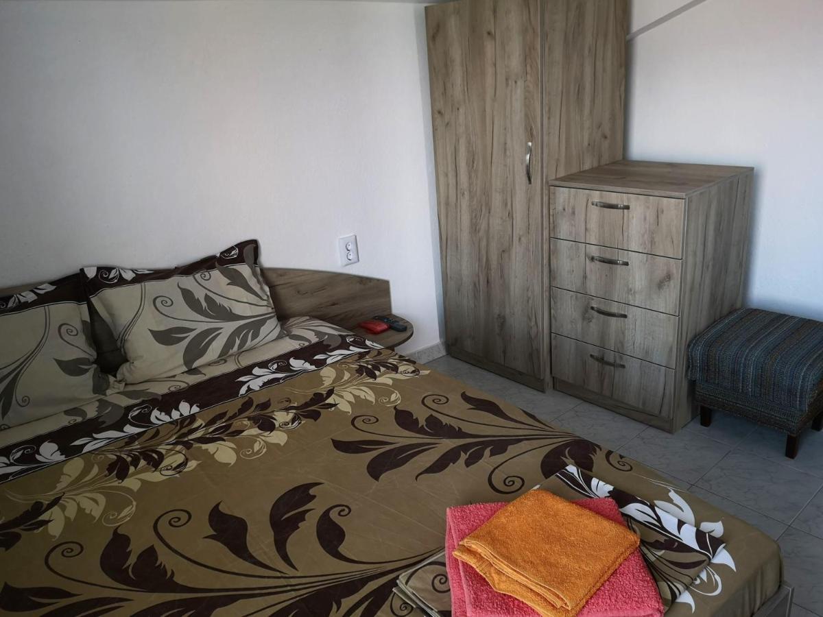 Guestrooms Stoyanovi Chernomorets Buitenkant foto